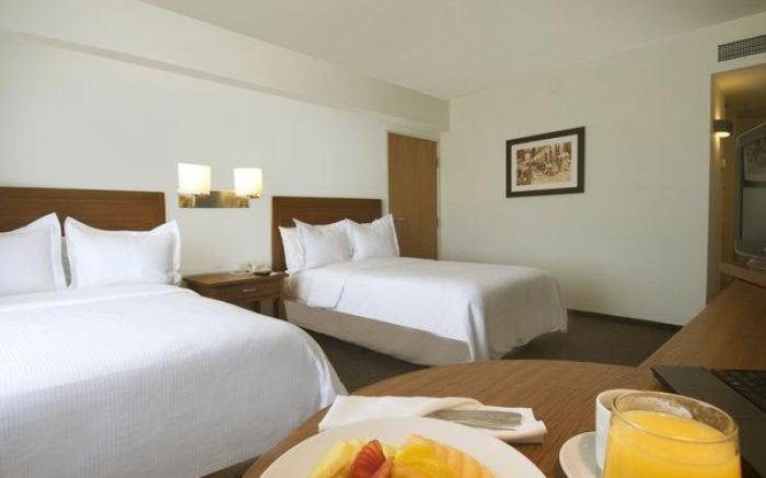 Fiesta Inn Express Puebla FINSA