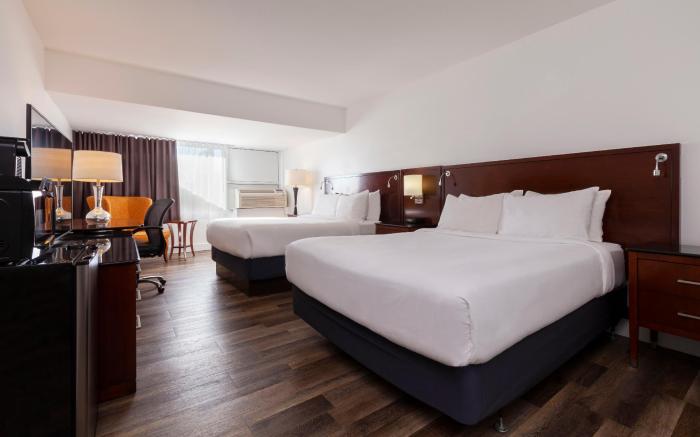 Strata Hotel