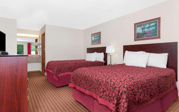 Days Inn by Wyndham Columbia NE Fort Jackson