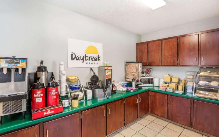Days Inn by Wyndham Enterprise