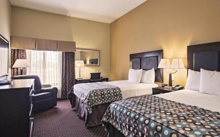 La Quinta Inn & Suites by Wyndham Houston New Caney