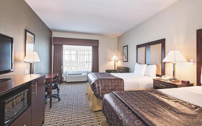 La Quinta Inn & Suites by Wyndham Lancaster