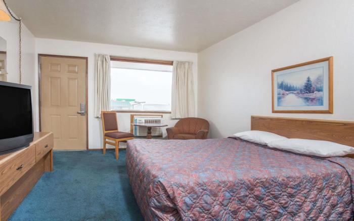 Knights Inn - Boardman OR