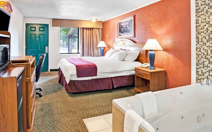 Knights Inn Detroit Area Sterling Heights