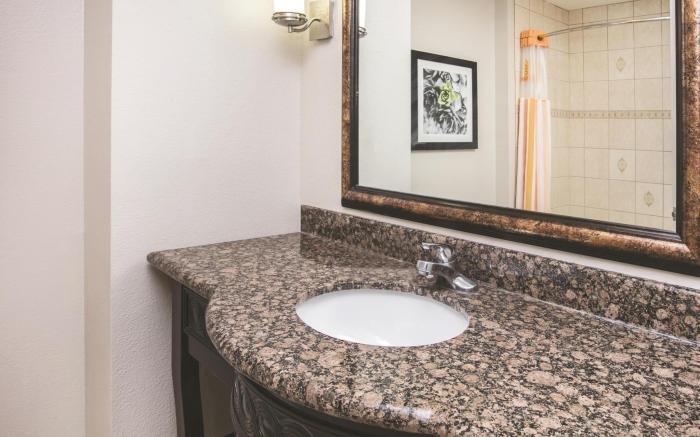Baymont by Wyndham Dallas South-DeSoto