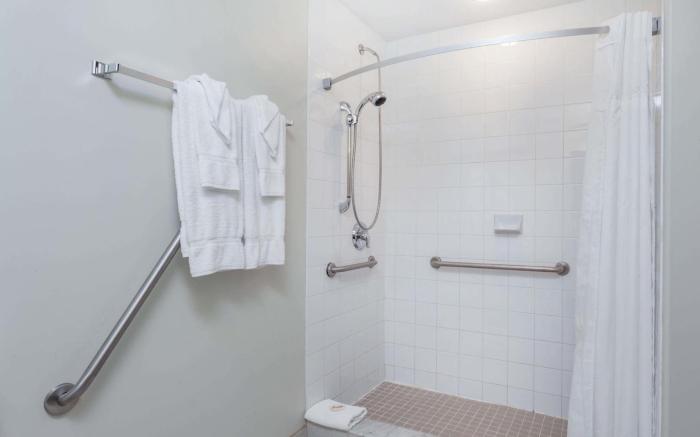 Super 8 By Wyndham Peterborough