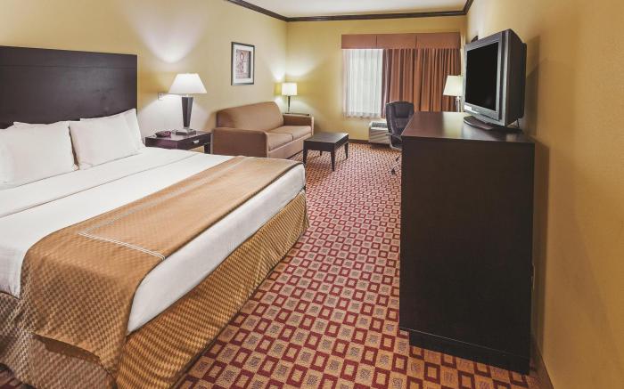 La Quinta Inn & Suites by Wyndham Eastland