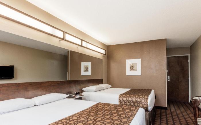 Microtel Inn & Suites by Wyndham Macon
