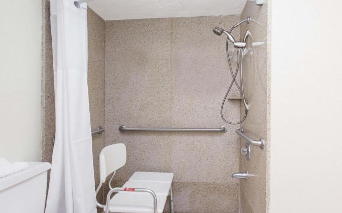 Days Inn by Wyndham Fort Myers