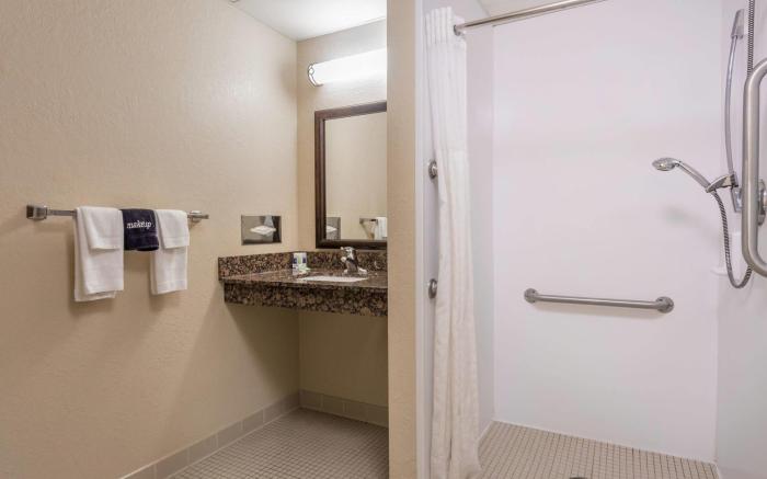 AmericInn by Wyndham New Richmond