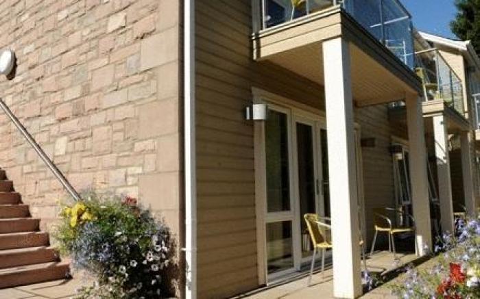 Craigmhor Lodge & Courtyard