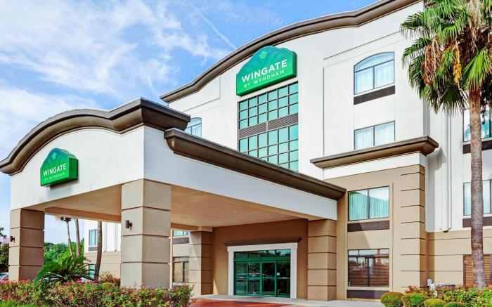 Wingate by Wyndham Houston / Willowbrook