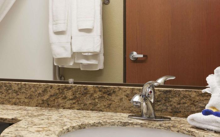 Microtel Inn & Suites by Wyndham Cotulla
