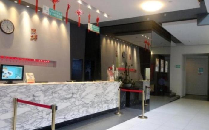 Jinjiang Inn Nanchang Chuanshan Road Tengwangge Wanshou Palace Metro Station
