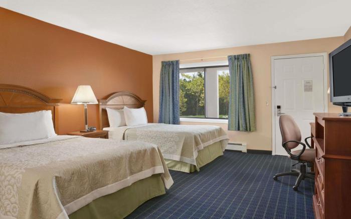 Days Inn by Wyndham Middletown