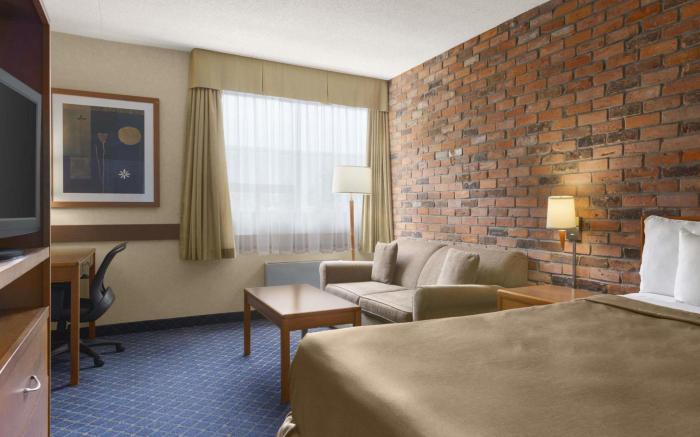 Travelodge by Wyndham Barrie
