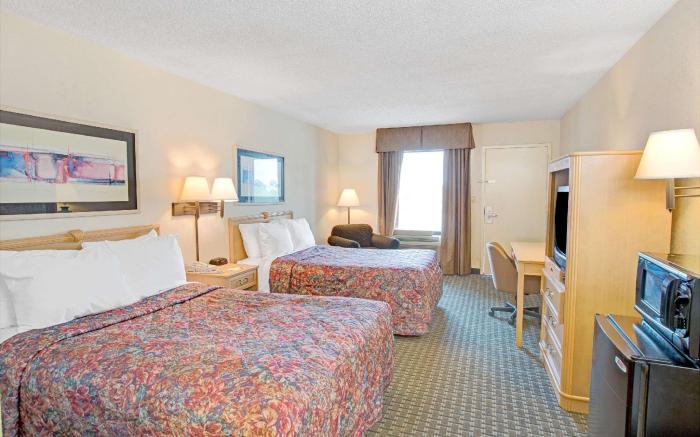 Days Inn by Wyndham Mooresville Lake Norman