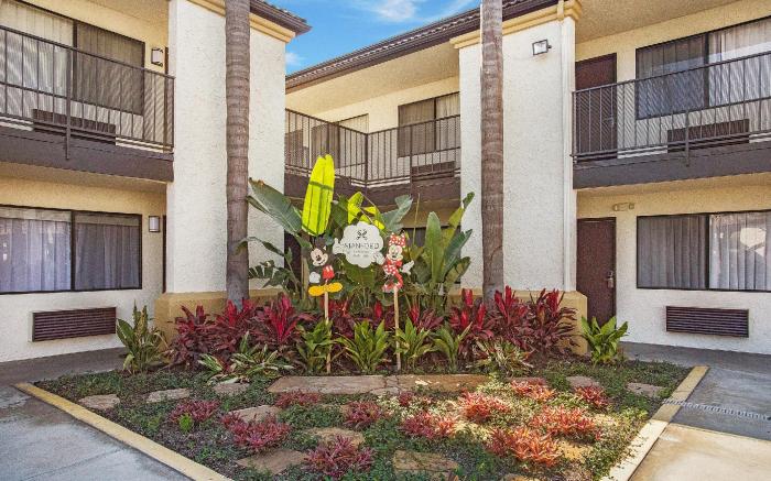 Stanford Inn & Suites Anaheim