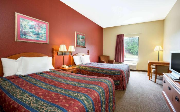 Sleep Inn & Suites Tuscaloosa East