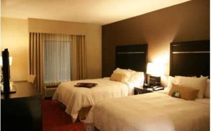 Hampton Inn & Suites Tulsa/Catoosa