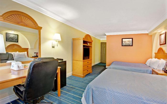 Days Inn by Wyndham San Antonio Airport