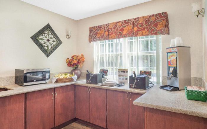 Microtel Inn & Suites by Wyndham Salisbury