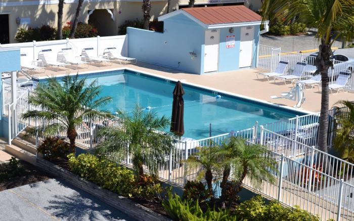 Silver Surf Gulf Beach Resort