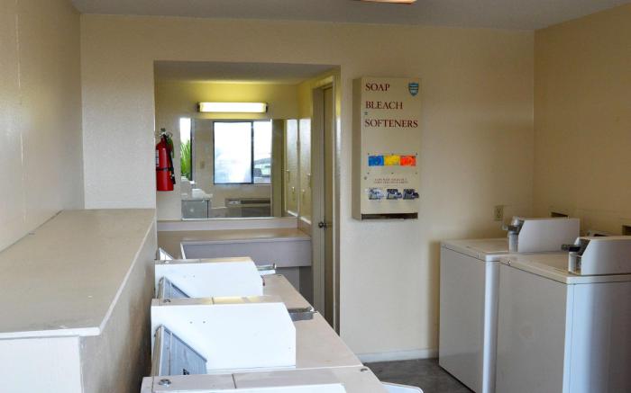 Travelodge by Wyndham San Antonio Lackland AFB North