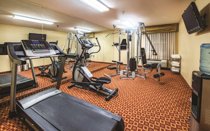 La Quinta Inn & Suites by Wyndham Blue Springs