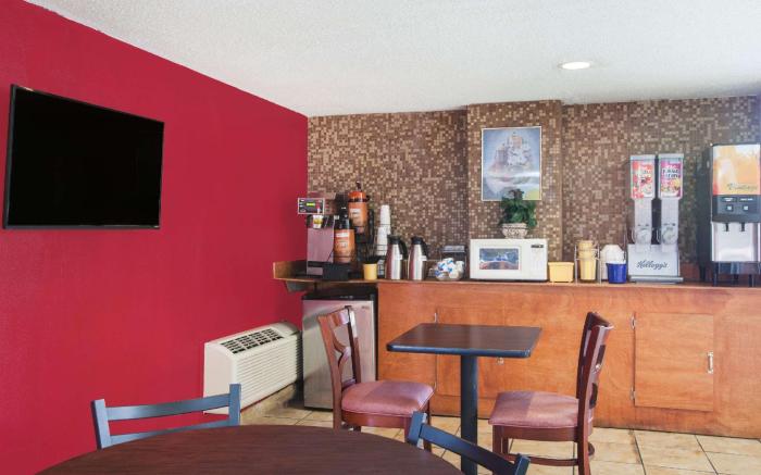 Days Inn by Wyndham Caddo Valley Arkadelphia