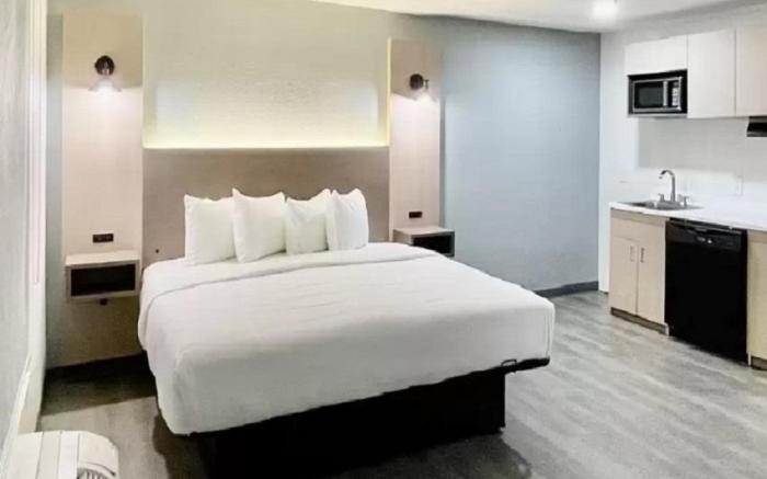 MainStay Suites Columbia Harbison