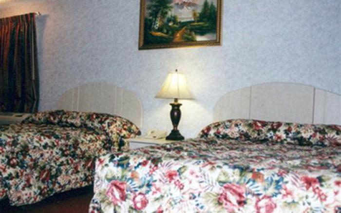 Red Carpet Inn and Suites - Hammonton West/Winslow Township