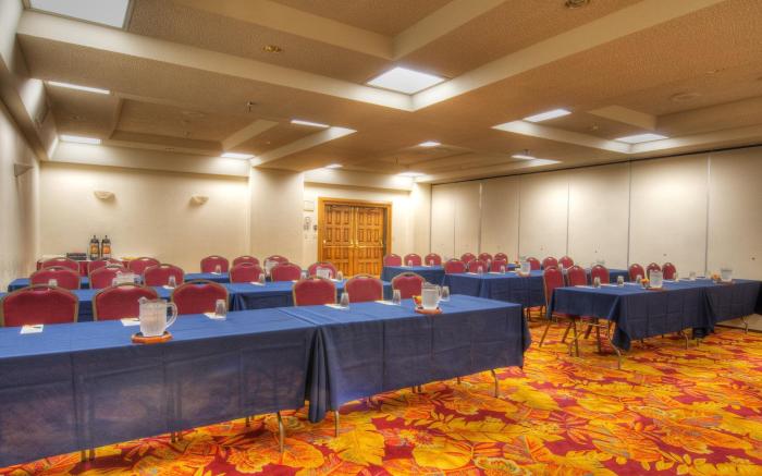 MCM Elegante Suites Abilene