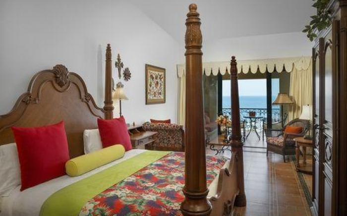 Hacienda Encantada Resort and Residences