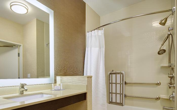 Fairfield by Marriott Inn & Suites San Diego Carlsbad