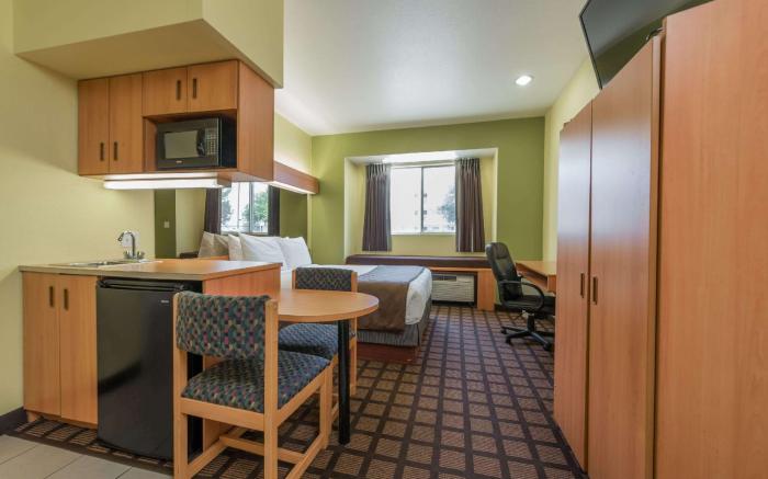 Microtel Inn & Suites by Wyndham Ft Worth North At Fossil