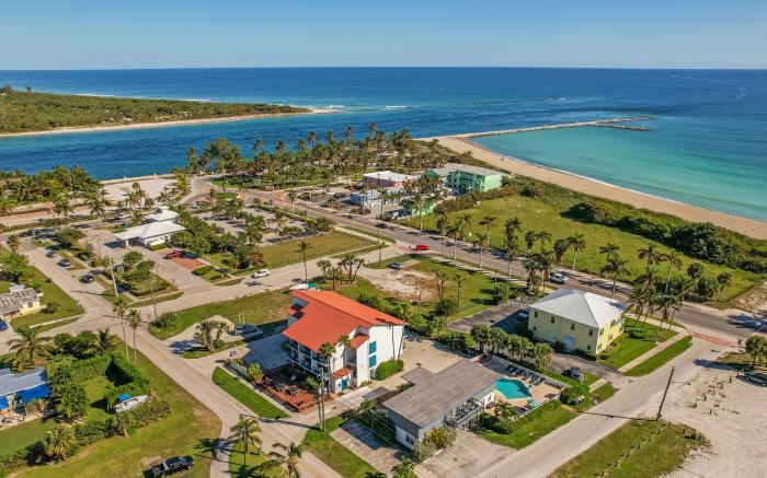 Royal Inn Beach Hutchinson Island