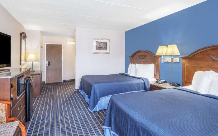 Howard Johnson by Wyndham Bangor