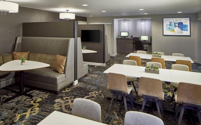 Residence Inn by Marriott Atlanta Airport North/Virginia Avenue