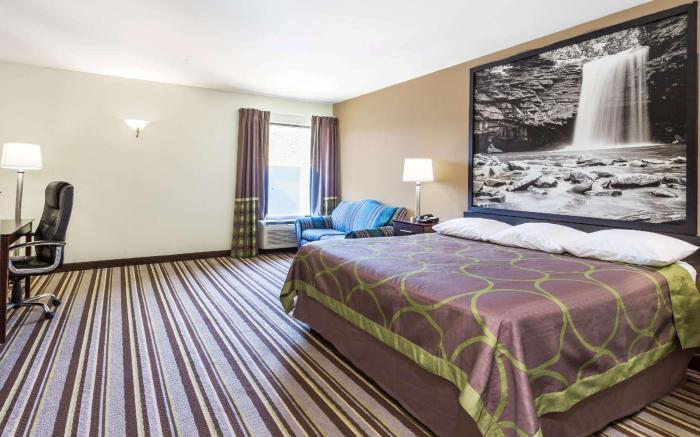 Super 8 by Wyndham Hull Street Midlothian/Richmond Area