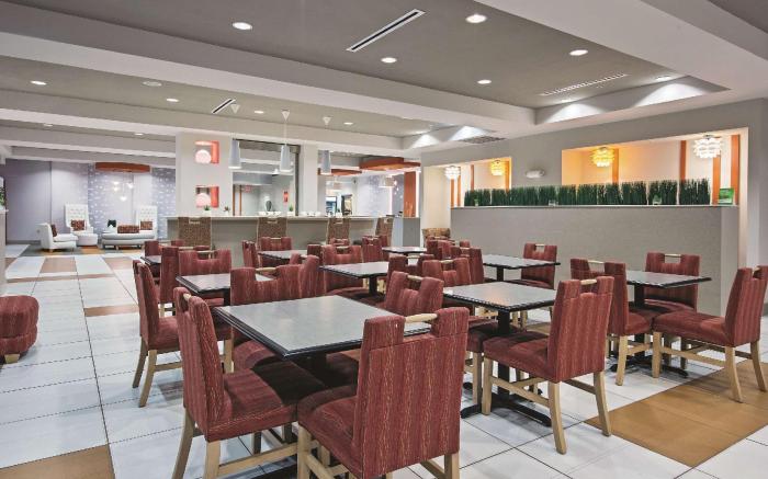 La Quinta Inn & Suites by Wyndham Harrisburg-Hershey