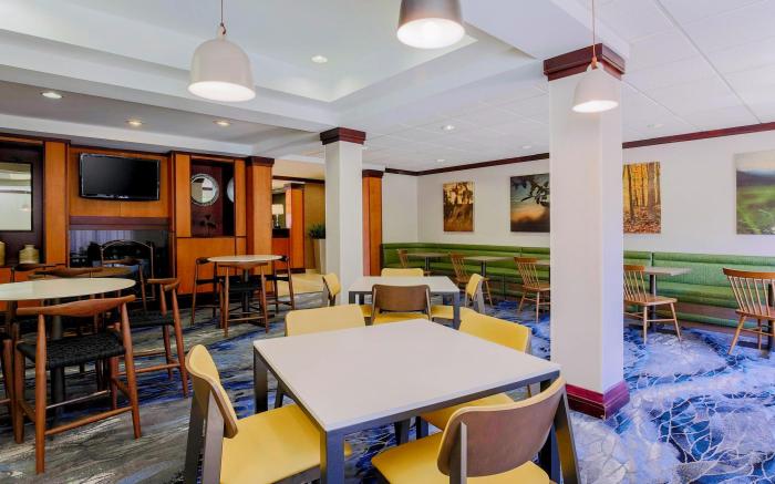 Fairfield Inn & Suites Mahwah