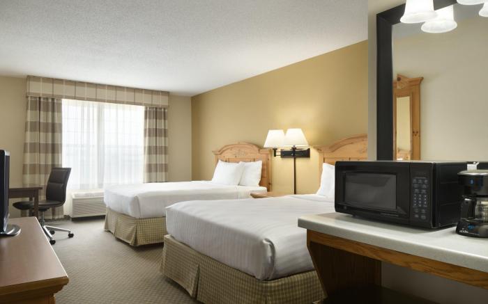 Country Inn & Suites by Radisson, Grinnell, IA