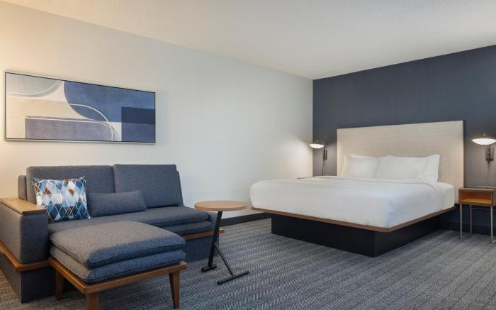 Courtyard by Marriott Springfield Airport