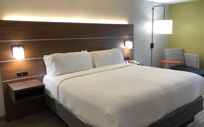 Holiday Inn Express Atlanta-Stone Mountain By IHG