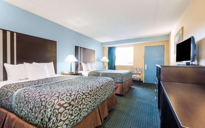 Days Inn by Wyndham Dayton Huber Heights Northeast