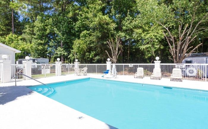 Microtel Inn & Suites by Wyndham Pooler/Savannah