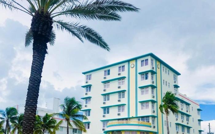 Broadmore Miami Beach