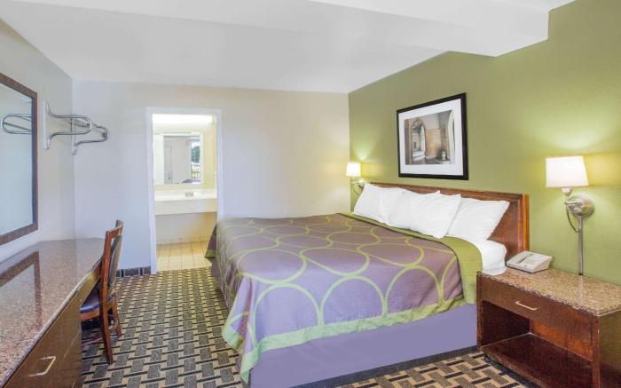 Super 8 by Wyndham Jasper