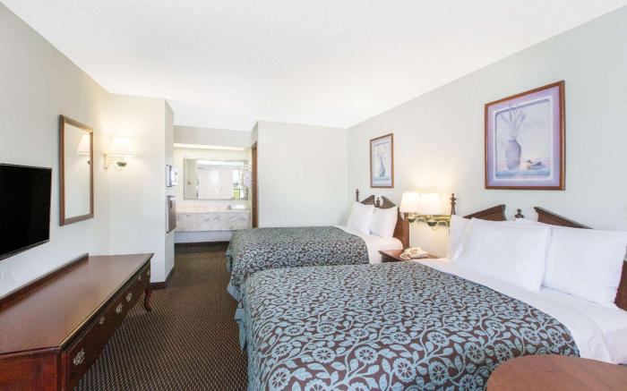 Days Inn by Wyndham West Point